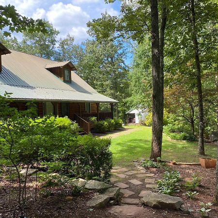 Barefoot Hills Hotel Dahlonega Luaran gambar